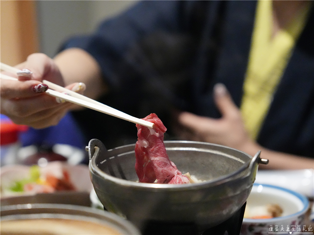 【日本栃木。住宿】『奥塩原元湯 大出館』日本唯一！墨の湯與五色の湯的秘湯體驗！ @傻蛋夫妻生活札記