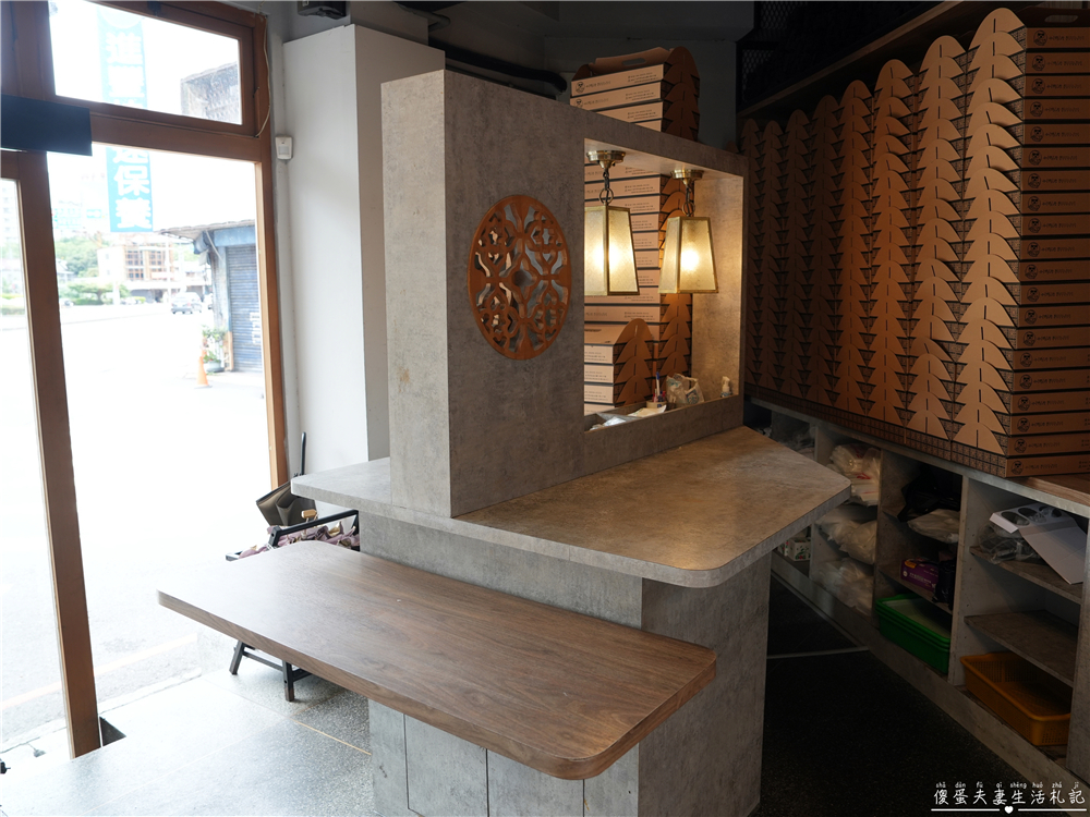 【台中西區。美食】『小鴨片』人氣外帶烤鴨專賣！片鴨、捲餅、各式鴨架料理樣樣誘人！ @傻蛋夫妻生活札記