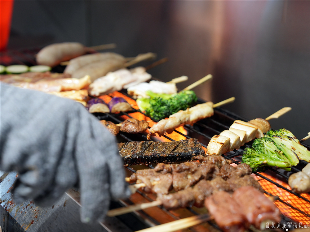 【台中逢甲商圈。懶人包】19家美食大蒐集！台中超人氣商圈美食集合！ @傻蛋夫妻生活札記