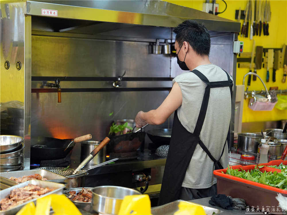 【桃園市桃園區。美食】『吃烤鴨』超狂一鴨五吃！創意烤鴨料理澎湃上桌！ @傻蛋夫妻生活札記