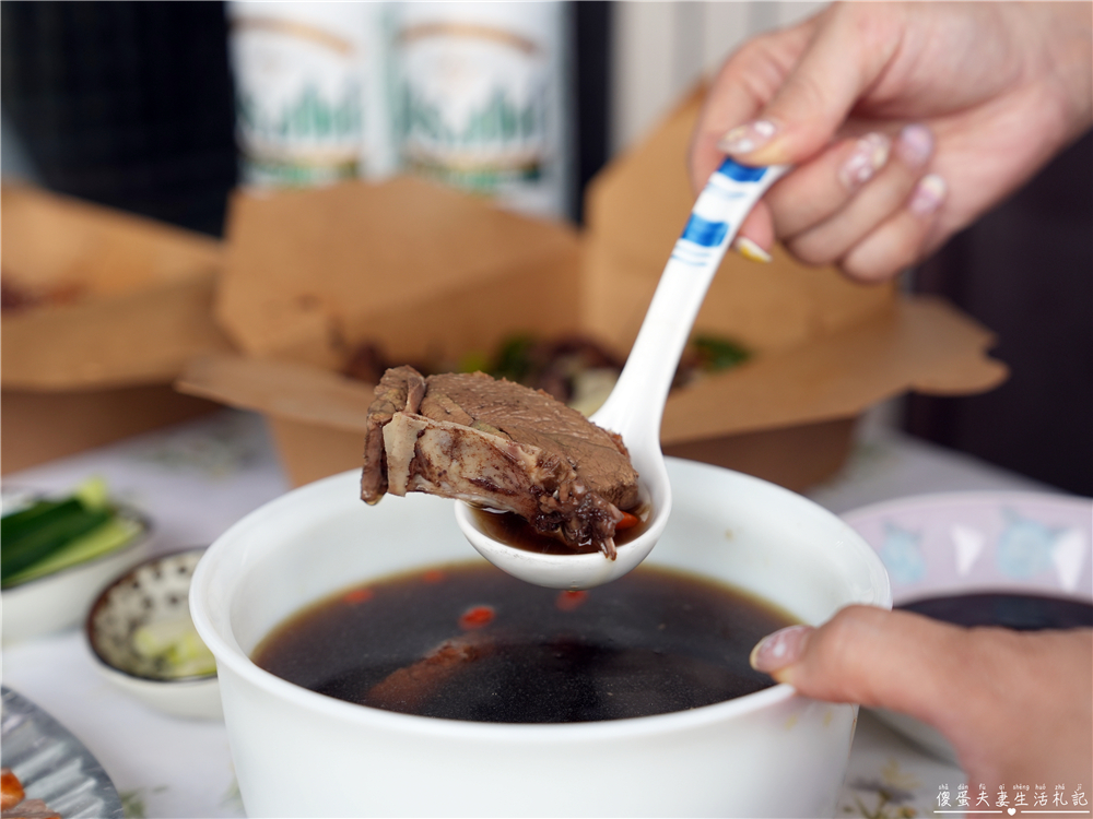 【桃園市桃園區。美食】『吃烤鴨』超狂一鴨五吃！創意烤鴨料理澎湃上桌！ @傻蛋夫妻生活札記