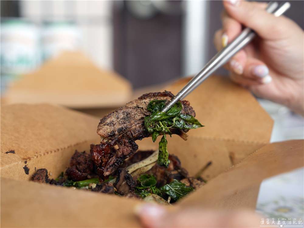 【桃園市桃園區。美食】『吃烤鴨』超狂一鴨五吃！創意烤鴨料理澎湃上桌！ @傻蛋夫妻生活札記