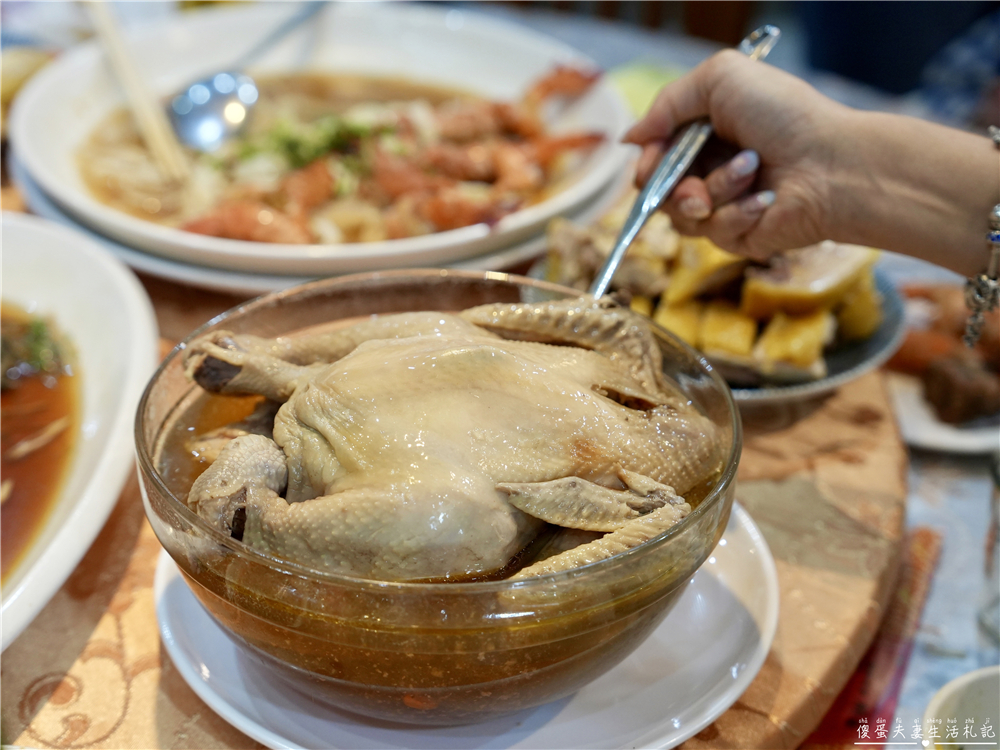 【桃園大溪。婚宴】『海宴餐廳』幸福洋溢的婚禮紀實！好同事的人生大事！ @傻蛋夫妻生活札記