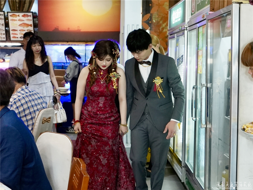 【桃園大溪。婚宴】『海宴餐廳』幸福洋溢的婚禮紀實！好同事的人生大事！ @傻蛋夫妻生活札記