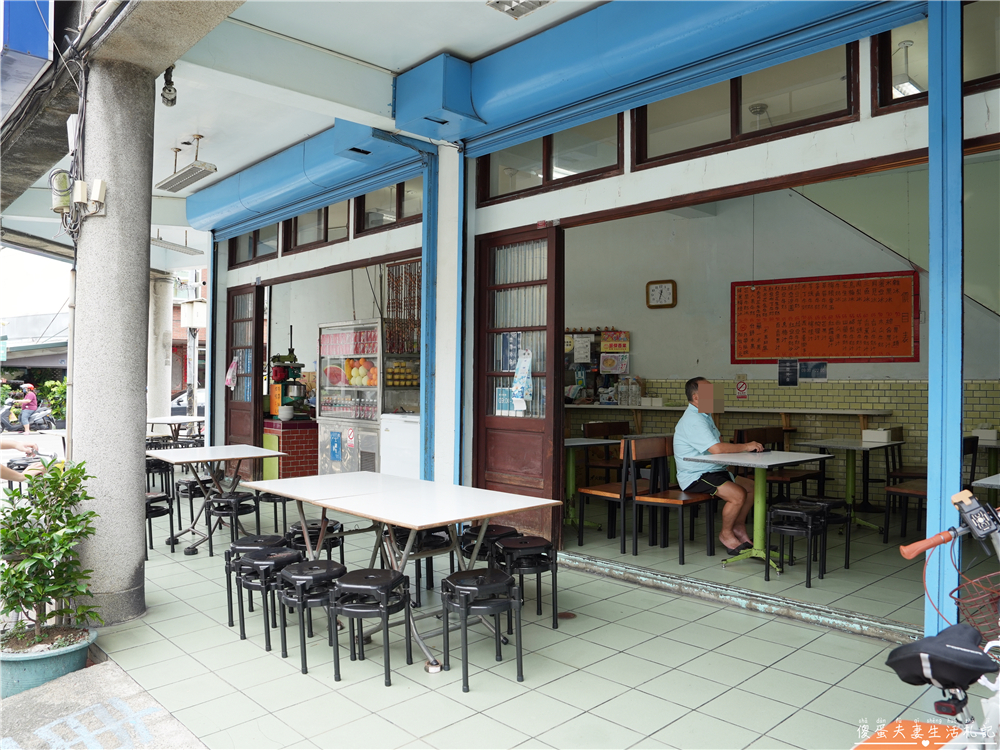 【苗栗頭份。美食】『建成冰菓室』在地人氣剉冰老店！超澎派雜冰、傳統古早味就在這！ @傻蛋夫妻生活札記