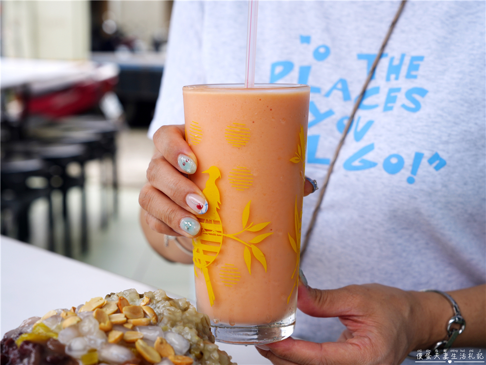 【苗栗頭份。美食】『建成冰菓室』在地人氣剉冰老店！超澎派雜冰、傳統古早味就在這！ @傻蛋夫妻生活札記