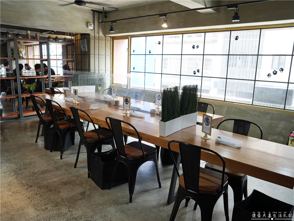 【台中西屯。美食】『春三朝午』夏季限定！井字芒果飲品vs起司爆擊牽絲義式燉飯霸氣登場！逢甲早午餐推薦~~ @傻蛋夫妻生活札記