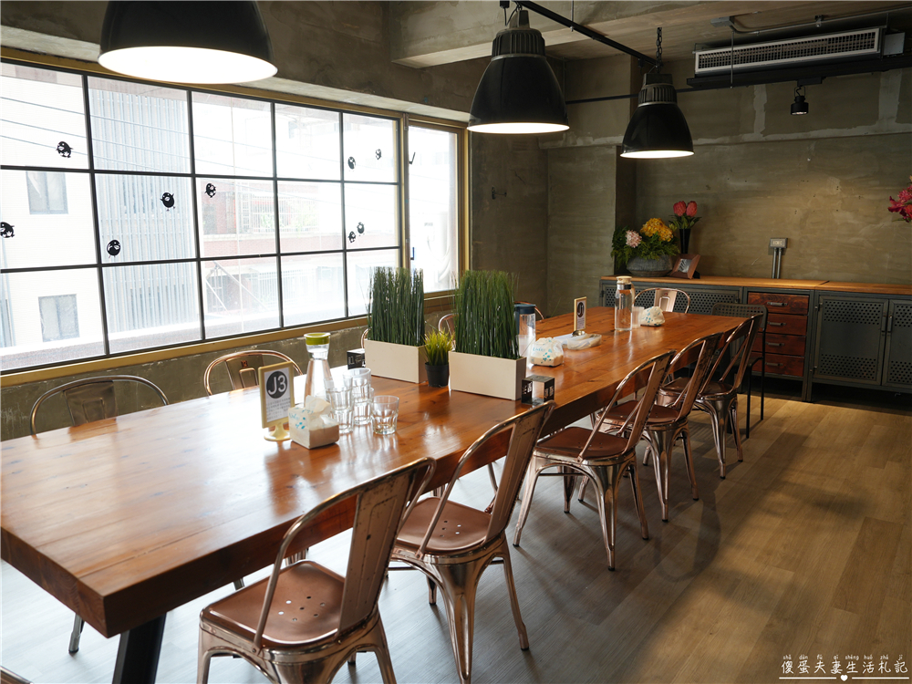 【台中西屯。美食】『春三朝午』夏季限定！井字芒果飲品vs起司爆擊牽絲義式燉飯霸氣登場！逢甲早午餐推薦~~ @傻蛋夫妻生活札記