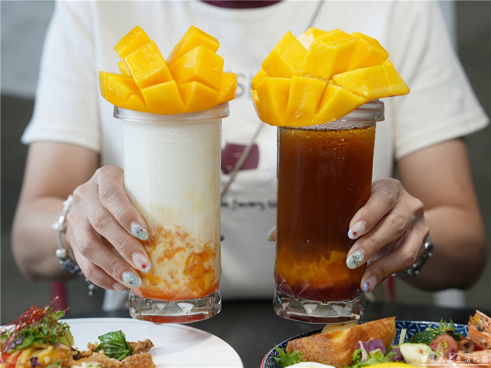 【台中西屯。美食】『春三朝午』夏季限定！井字芒果飲品vs起司爆擊牽絲義式燉飯霸氣登場！逢甲早午餐推薦~~ @傻蛋夫妻生活札記
