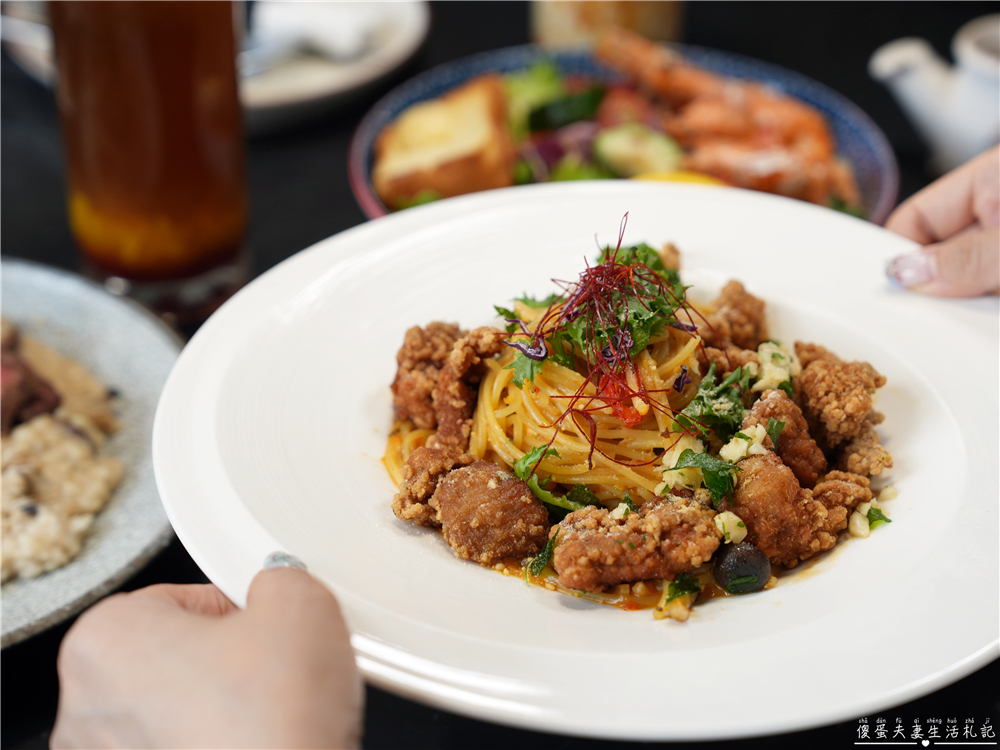 【台中西屯。美食】『春三朝午』夏季限定！井字芒果飲品vs起司爆擊牽絲義式燉飯霸氣登場！逢甲早午餐推薦~~ @傻蛋夫妻生活札記