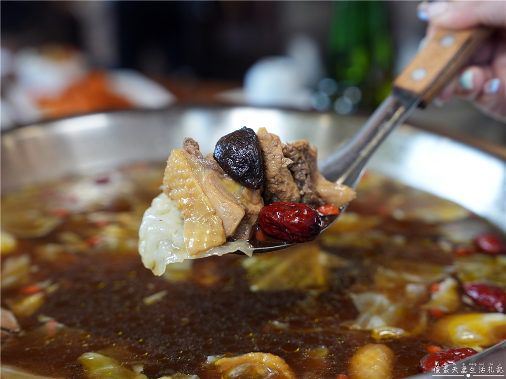 【苗栗頭份。美食】『村宴家菜』澎派上桌！禪風庭院裡的美味家常料理~~ @傻蛋夫妻生活札記