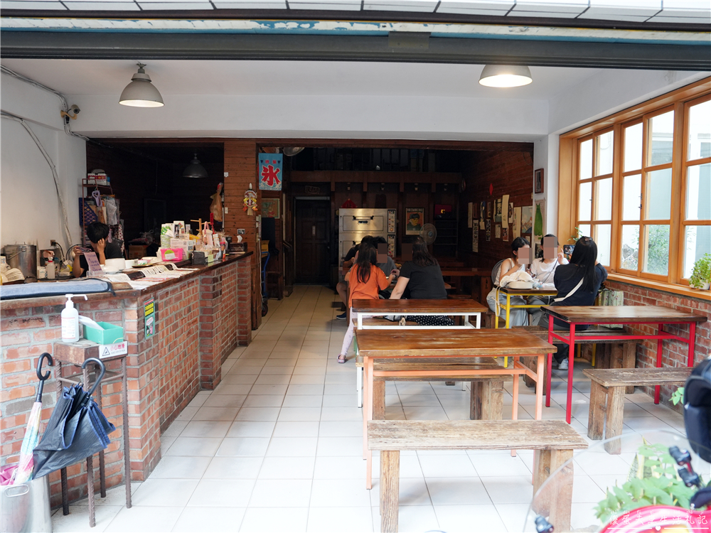 【台中龍井。美食】『東海豆子芋圓』超Q芋圓仙草凍甜點！東海的老字號點心~ @傻蛋夫妻生活札記