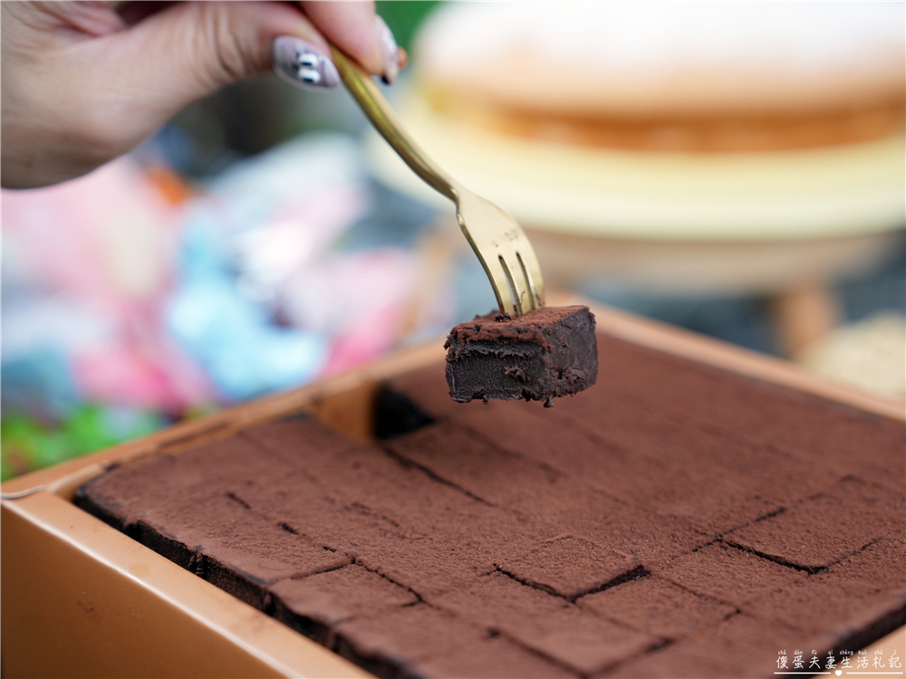 【台中伴手禮。懶人包】台中伴手禮買什麼?14間伴手禮大蒐集！逢年過節送禮清單出爐！ @傻蛋夫妻生活札記