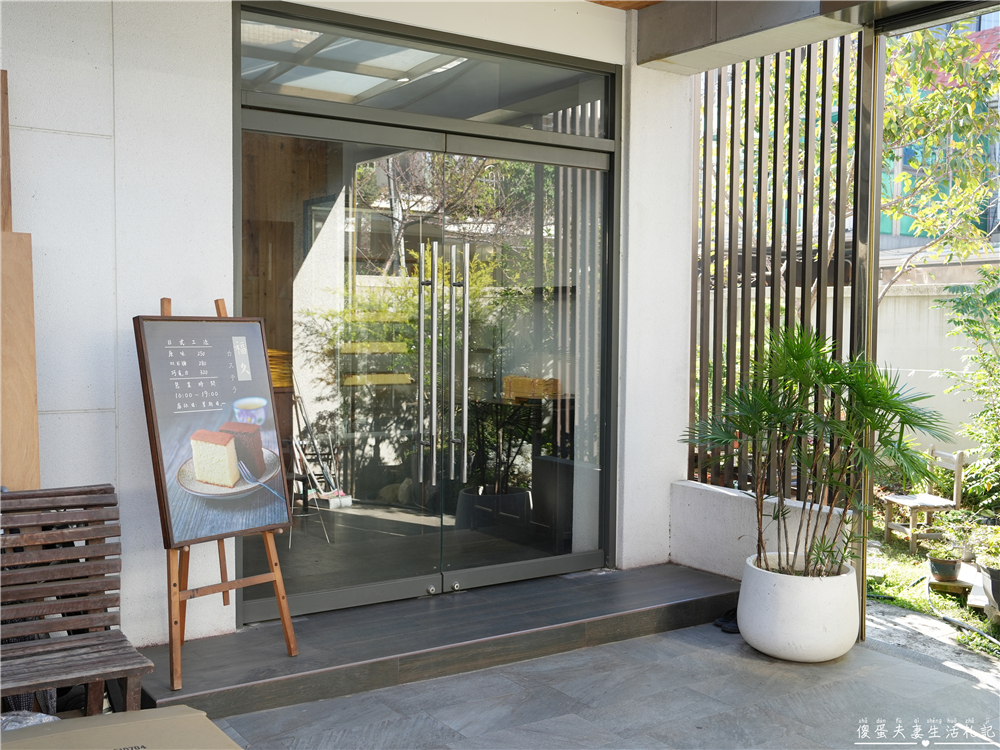 【台中伴手禮。懶人包】台中伴手禮買什麼?14間伴手禮大蒐集！逢年過節送禮清單出爐！ @傻蛋夫妻生活札記