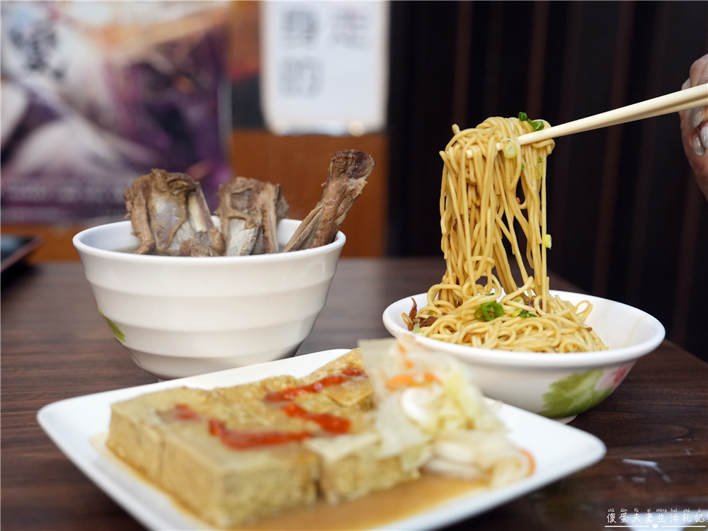 【台中逢甲商圈。懶人包】19家美食大蒐集！台中超人氣商圈美食集合！ @傻蛋夫妻生活札記