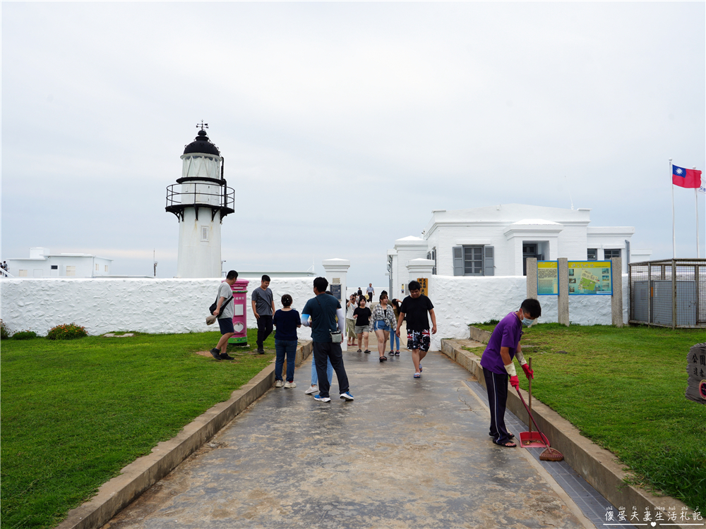 【澎湖西嶼。景點】『漁翁島燈塔/西嶼燈塔』全台最古老燈塔！參訪百年歷史國定古蹟！ @傻蛋夫妻生活札記