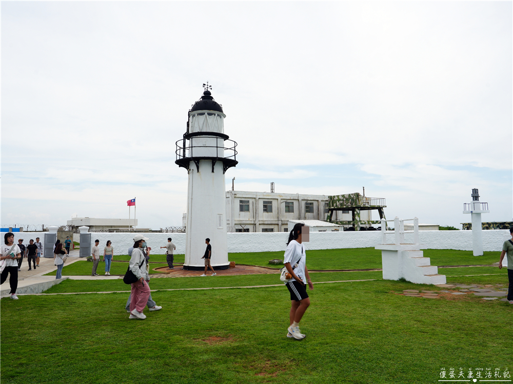 【澎湖西嶼。景點】『漁翁島燈塔/西嶼燈塔』全台最古老燈塔！參訪百年歷史國定古蹟！ @傻蛋夫妻生活札記