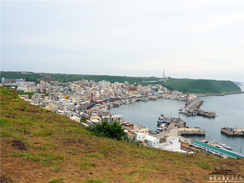 【澎湖西嶼。景點】『三仙塔』俯瞰台版聖托里尼！澎湖西嶼的守護靈魂與古老傳說~ @傻蛋夫妻生活札記