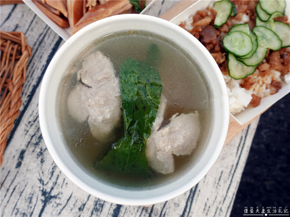 【苗栗市美食】『三番港魷魚焿-苗栗市分店』簡單又美味！刷嘴羹麵、好吃滷味，讓人一試成主顧！ @傻蛋夫妻生活札記