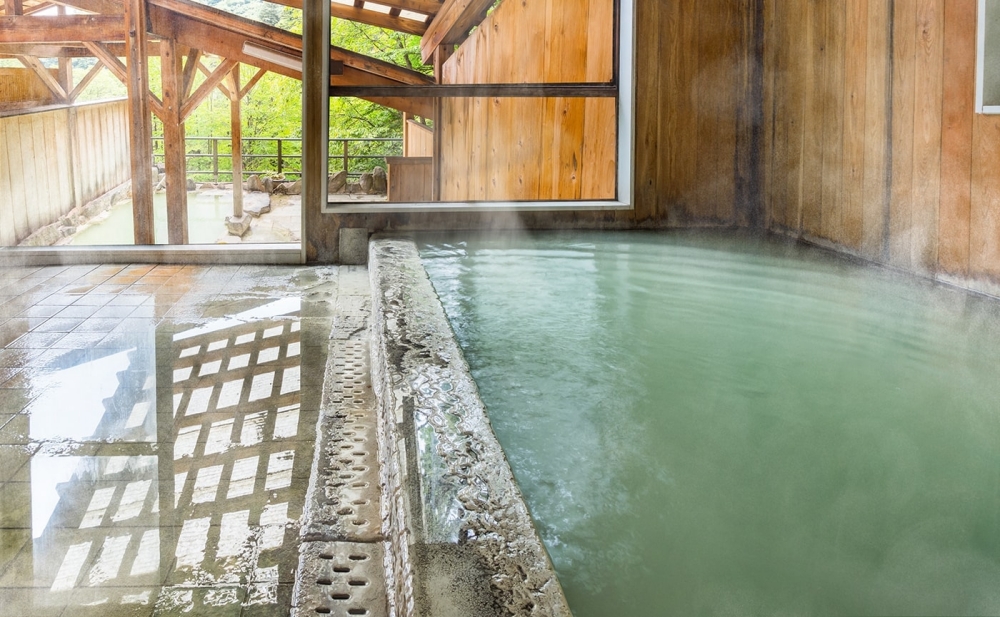 【日本栃木。住宿】『奥塩原元湯 大出館』日本唯一！墨の湯與五色の湯的秘湯體驗！ @傻蛋夫妻生活札記