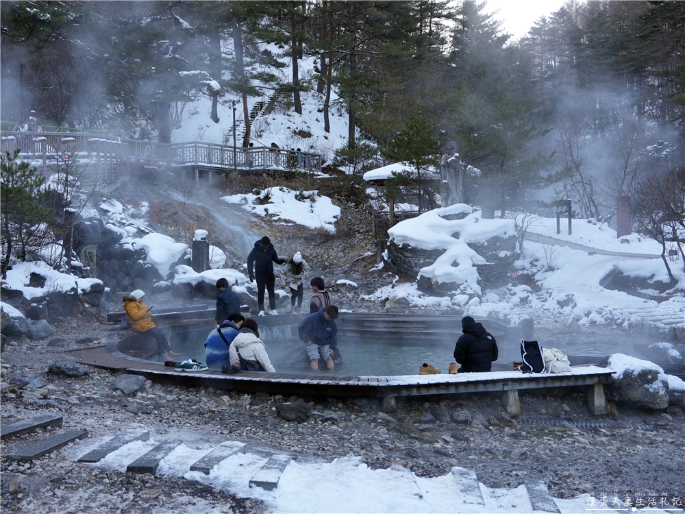 【日本群馬。溫泉】『西の河原露天風呂』草津必去的超人氣露天風呂！ @傻蛋夫妻生活札記