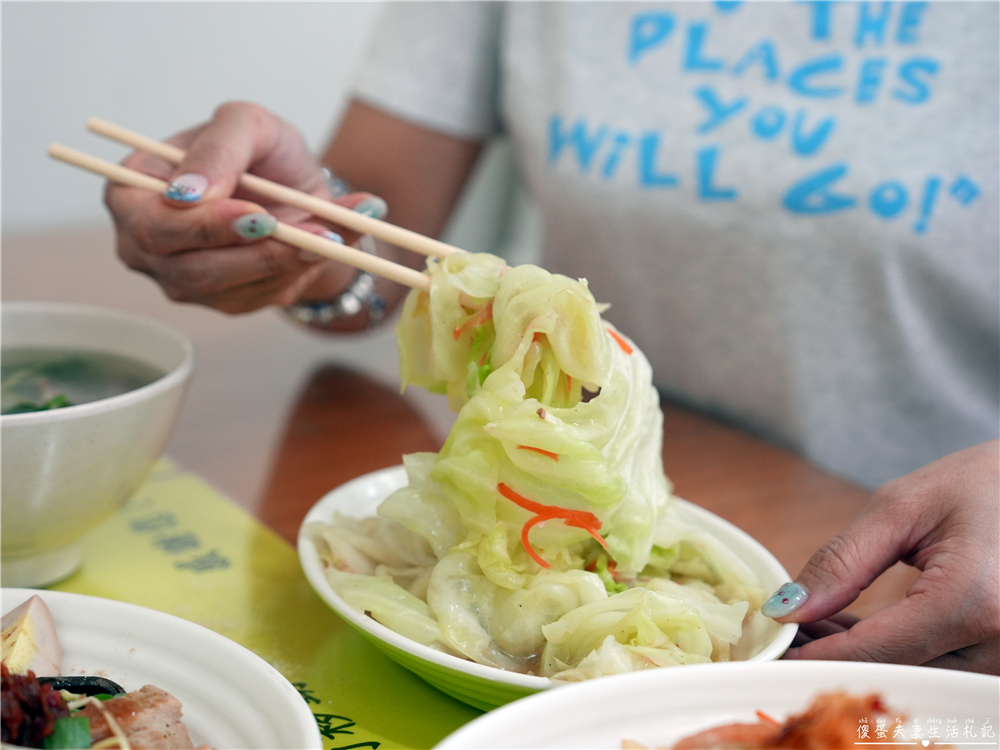 【苗栗頭份。美食】『御膳廚房』超猛功夫炒飯！粒粒分明、鑊氣十足的炒飯小吃！ @傻蛋夫妻生活札記