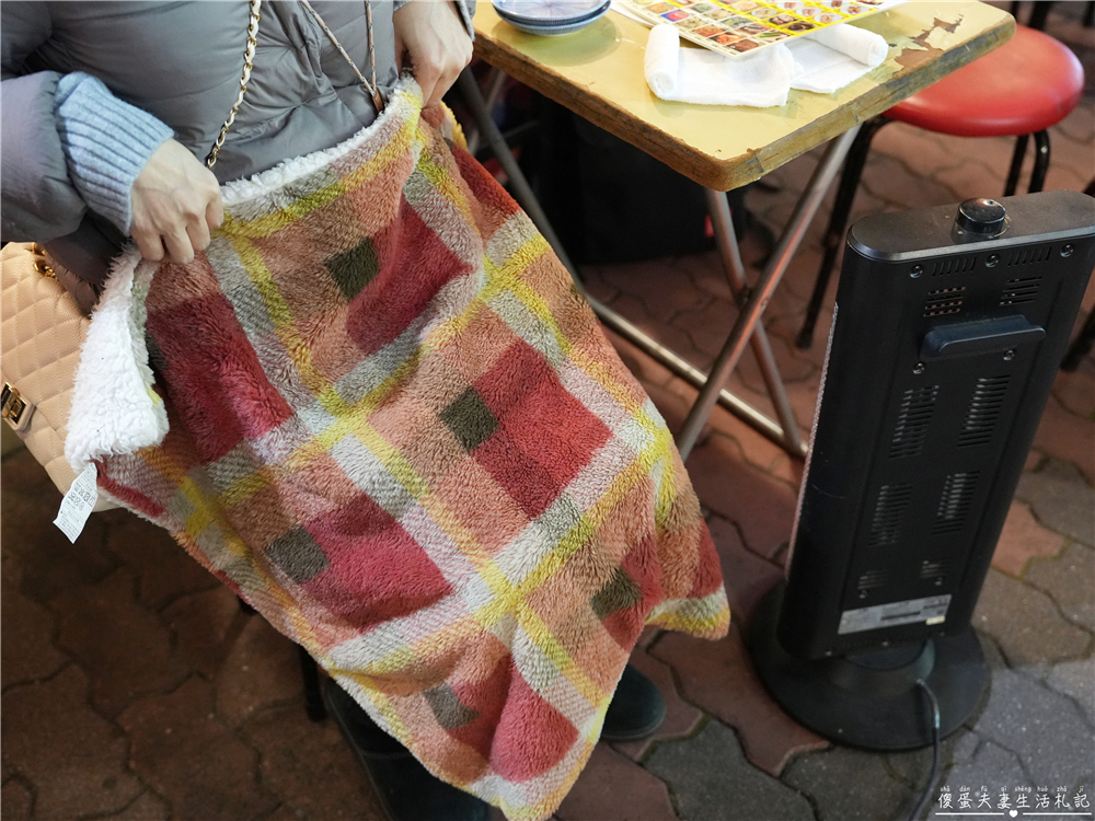 【日本東京。美食】『大眾酒場 ヤリキ 總本店』阿美橫町的小小居酒屋！內臟鍋及串燒酒場吃起來~~ @傻蛋夫妻生活札記