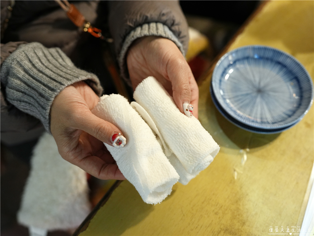 【日本東京。美食】『大眾酒場 ヤリキ 總本店』阿美橫町的小小居酒屋！內臟鍋及串燒酒場吃起來~~ @傻蛋夫妻生活札記