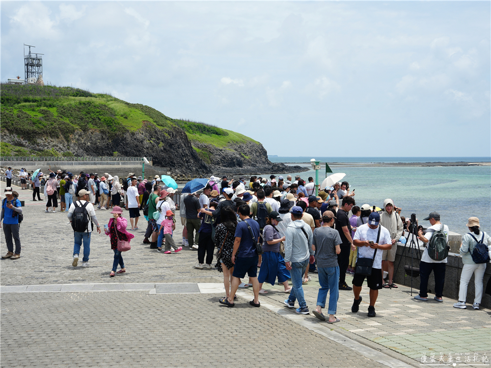 【澎湖湖西。景點】『奎壁山摩西分海』澎湖必訪奇景！走進大自然獨一無二的神祕通道~ @傻蛋夫妻生活札記