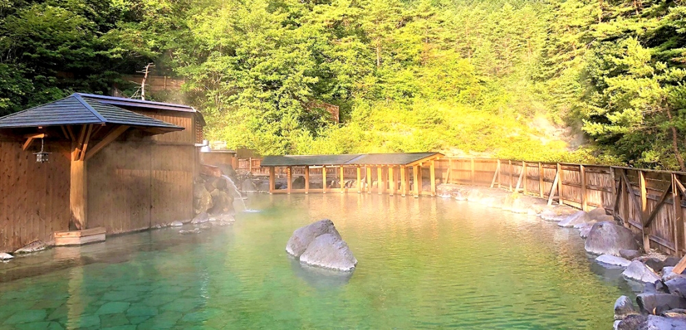 【日本群馬。溫泉】『西の河原露天風呂』草津必去的超人氣露天風呂！ @傻蛋夫妻生活札記