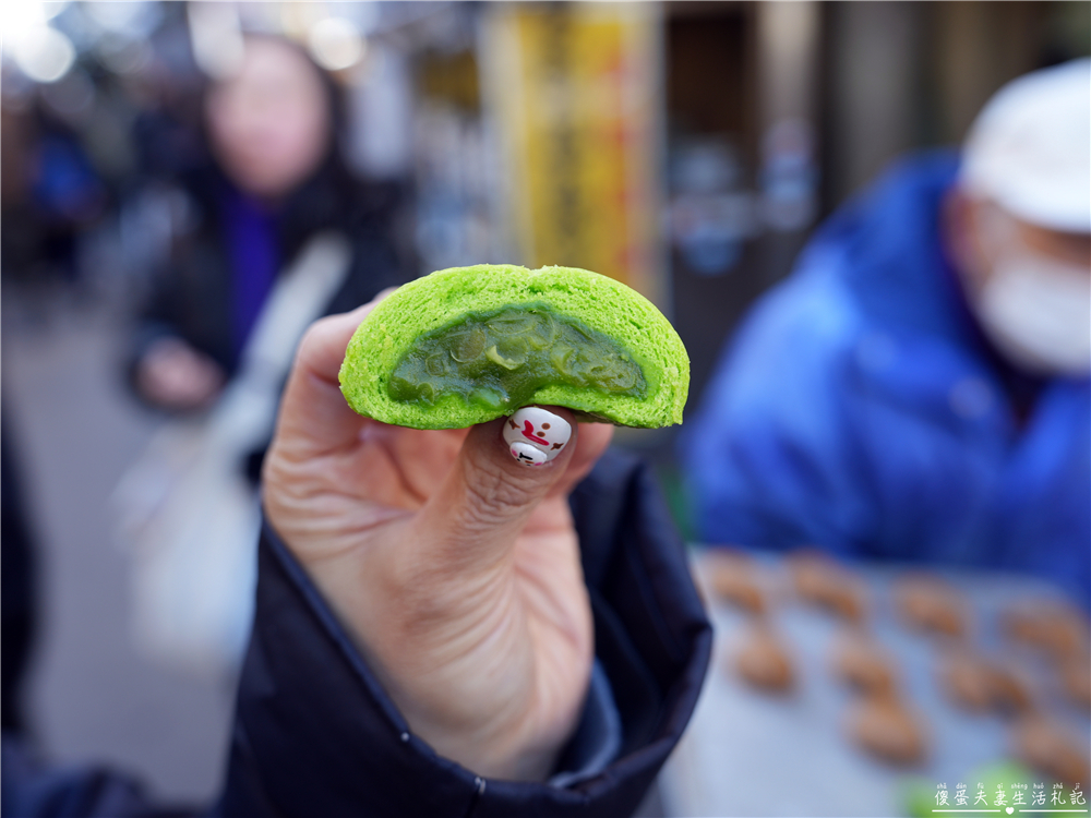 【日本群馬。美食】『長壽店』試吃超大方~但評價極度兩極的草津溫泉饅頭專賣店！ @傻蛋夫妻生活札記
