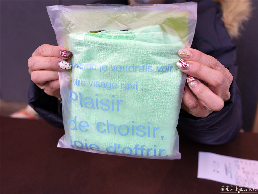 【日本群馬。美食】『湯川テラス』邊泡足湯還能享受美食！草津溫泉的足湯で食事初體驗！ @傻蛋夫妻生活札記