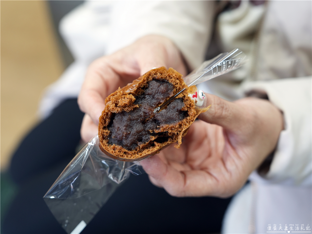 【日本群馬。美食】『松むら饅頭』草津溫泉經典名物！超人氣的溫泉伴手禮！ @傻蛋夫妻生活札記