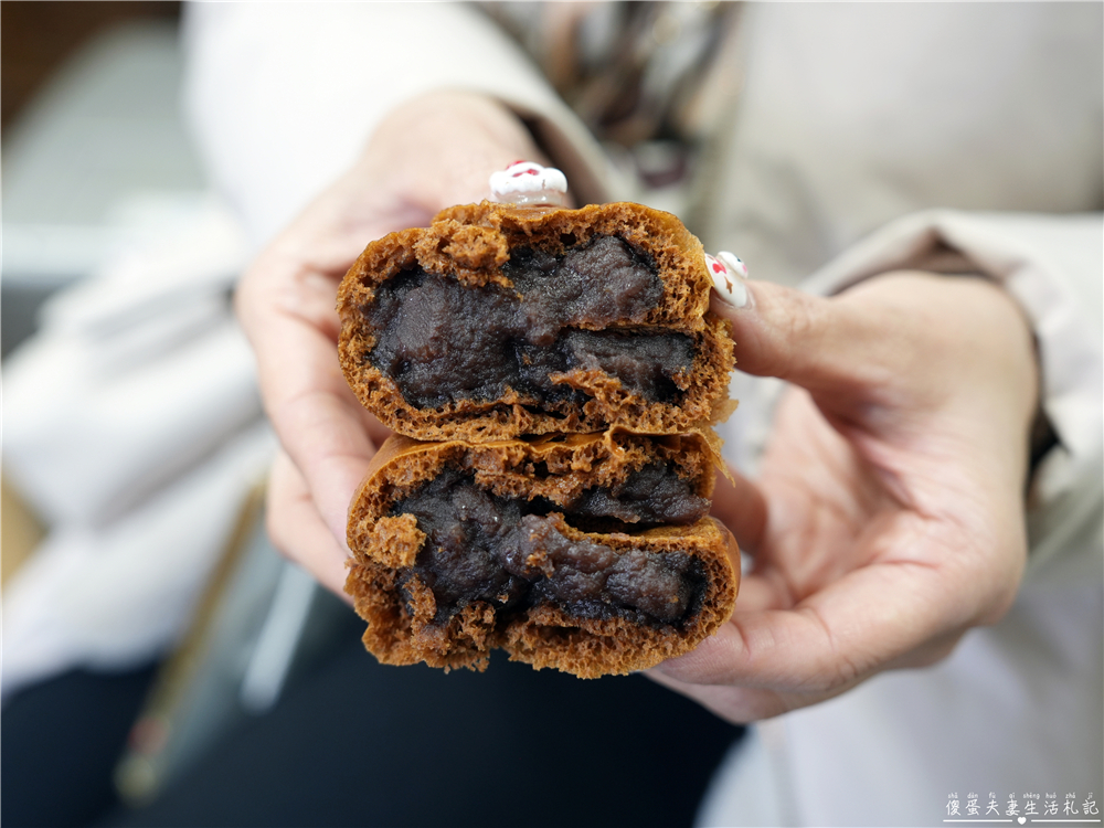 【日本群馬。美食】『松むら饅頭』草津溫泉經典名物！超人氣的溫泉伴手禮！ @傻蛋夫妻生活札記