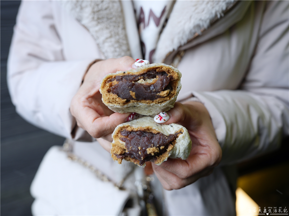 【日本群馬。美食】『山びこ温泉まんじゅう』外酥內軟！草津必吃炸溫泉饅頭甜點！ @傻蛋夫妻生活札記