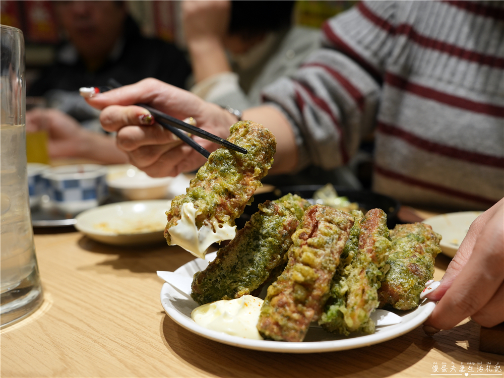 【日本東京。美食】『格安ビールと鉄鍋餃子 3‧6‧5酒場 池袋サンシャイン通り店』昭和風格平價酒場！池袋超夯的日本在地下班乾杯居酒屋~~ @傻蛋夫妻生活札記