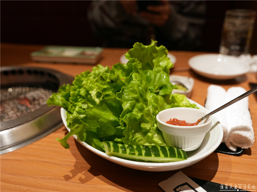 【日本東京。美食】『黒5-池袋東口店』專人代烤超貼心！肉質優秀、不用動手就能吃到完美熟度！ @傻蛋夫妻生活札記