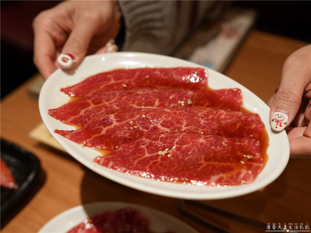【日本東京。美食】『黒5-池袋東口店』專人代烤超貼心！肉質優秀、不用動手就能吃到完美熟度！ @傻蛋夫妻生活札記