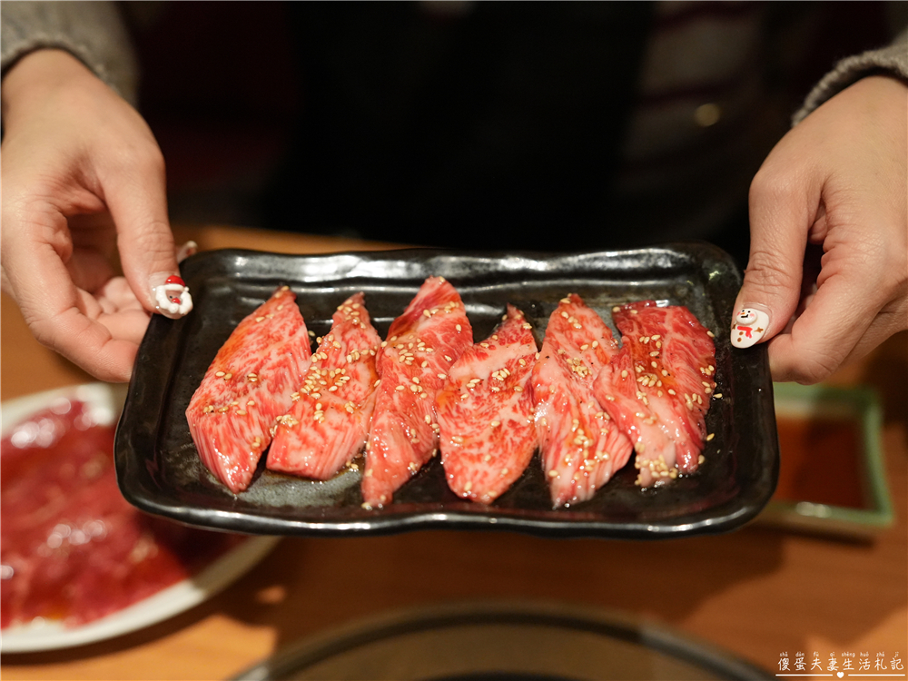 【日本東京。美食】『黒5-池袋東口店』專人代烤超貼心！肉質優秀、不用動手就能吃到完美熟度！ @傻蛋夫妻生活札記