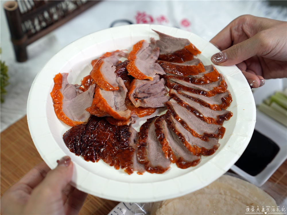 【台中潭子。美食】『尚宏烤鴨』藏在巷子內的涮嘴一鴨二吃！還有脆皮燒肉、叉燒等港式燒臘一次滿足！ @傻蛋夫妻生活札記