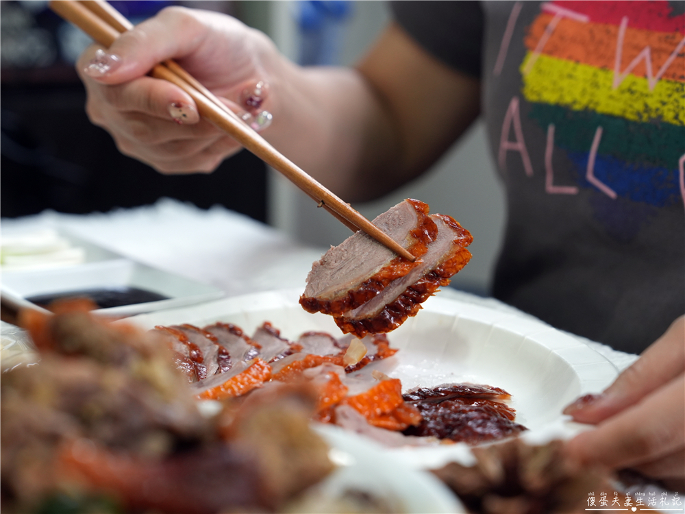 【台中潭子。美食】『尚宏烤鴨』藏在巷子內的涮嘴一鴨二吃！還有脆皮燒肉、叉燒等港式燒臘一次滿足！ @傻蛋夫妻生活札記