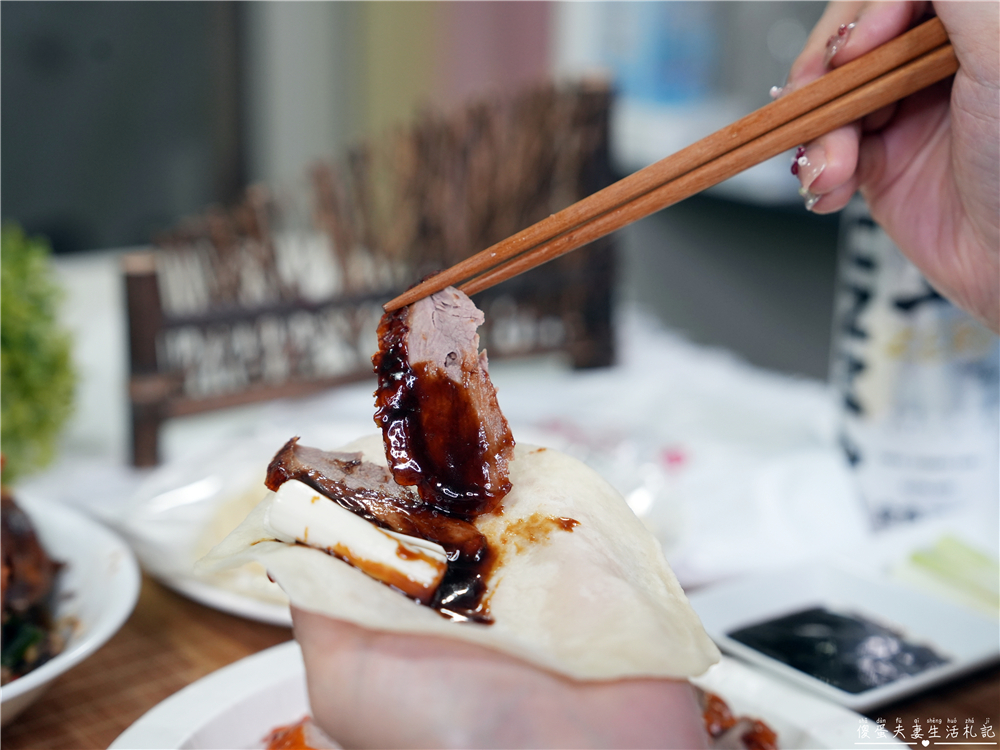 【台中潭子。美食】『尚宏烤鴨』藏在巷子內的涮嘴一鴨二吃！還有脆皮燒肉、叉燒等港式燒臘一次滿足！ @傻蛋夫妻生活札記