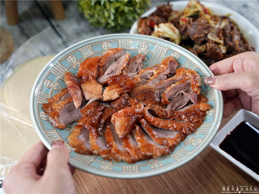 【台中潭子。美食】『炭吉烤鴨』沒預訂吃不到！低調的超香炭烤烤鴨專賣！ @傻蛋夫妻生活札記