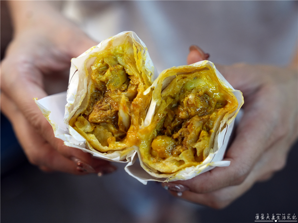 【台中北屯。美食】『印度阿三甩餅』總站夜市的異國風味小吃！ @傻蛋夫妻生活札記