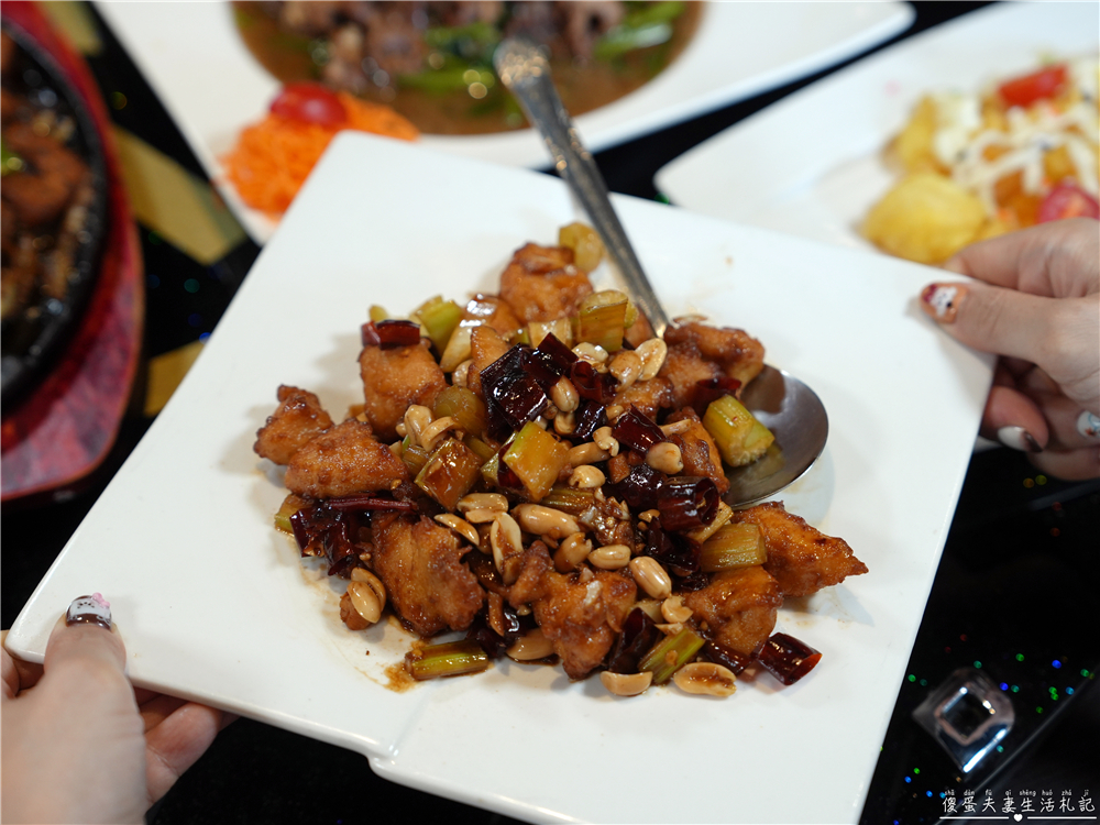 【苗栗竹南。美食】『東棧時光』超質感熱炒餐酒館！聚餐小酌首選！ @傻蛋夫妻生活札記