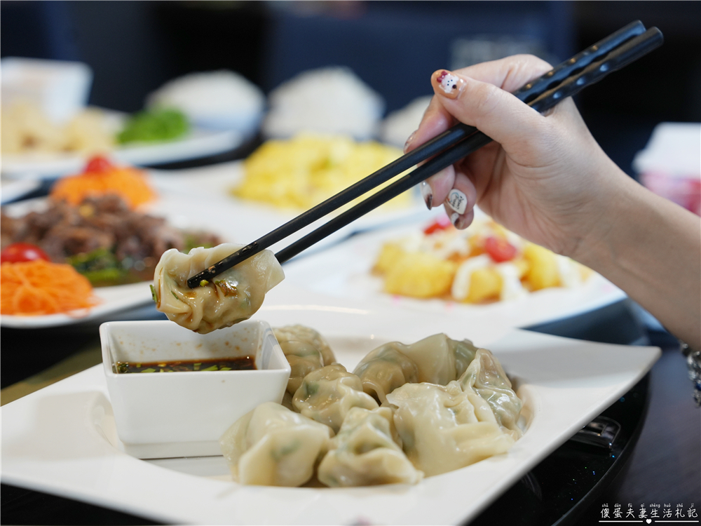 【苗栗竹南。美食】『東棧時光』超質感熱炒餐酒館！聚餐小酌首選！ @傻蛋夫妻生活札記