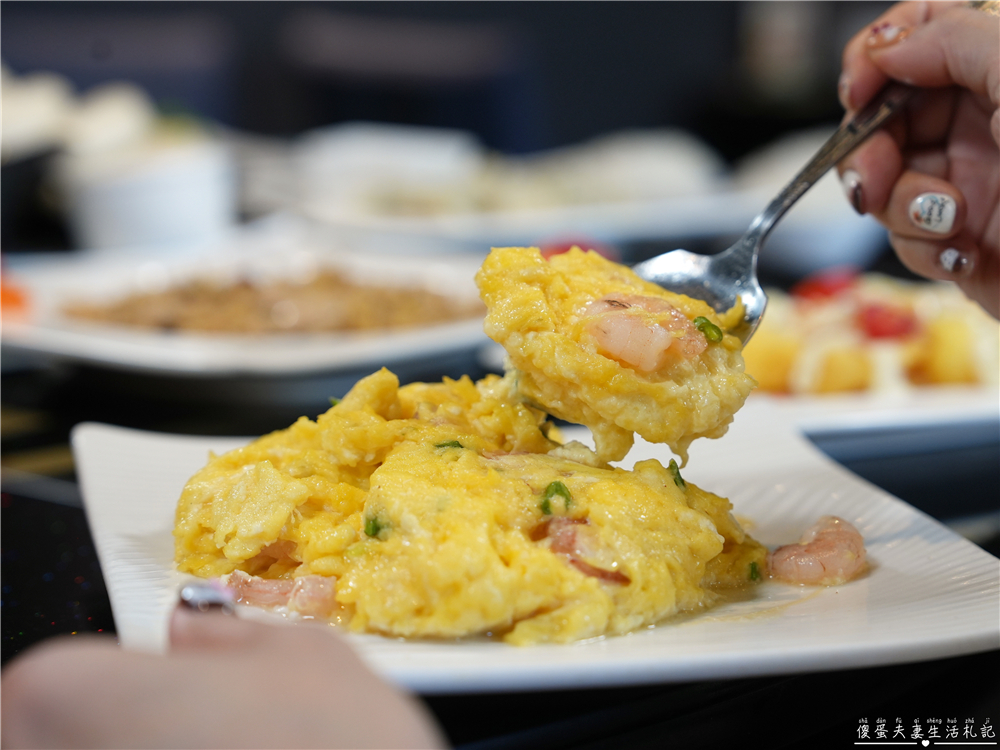 【苗栗竹南。美食】『東棧時光』超質感熱炒餐酒館！聚餐小酌首選！ @傻蛋夫妻生活札記