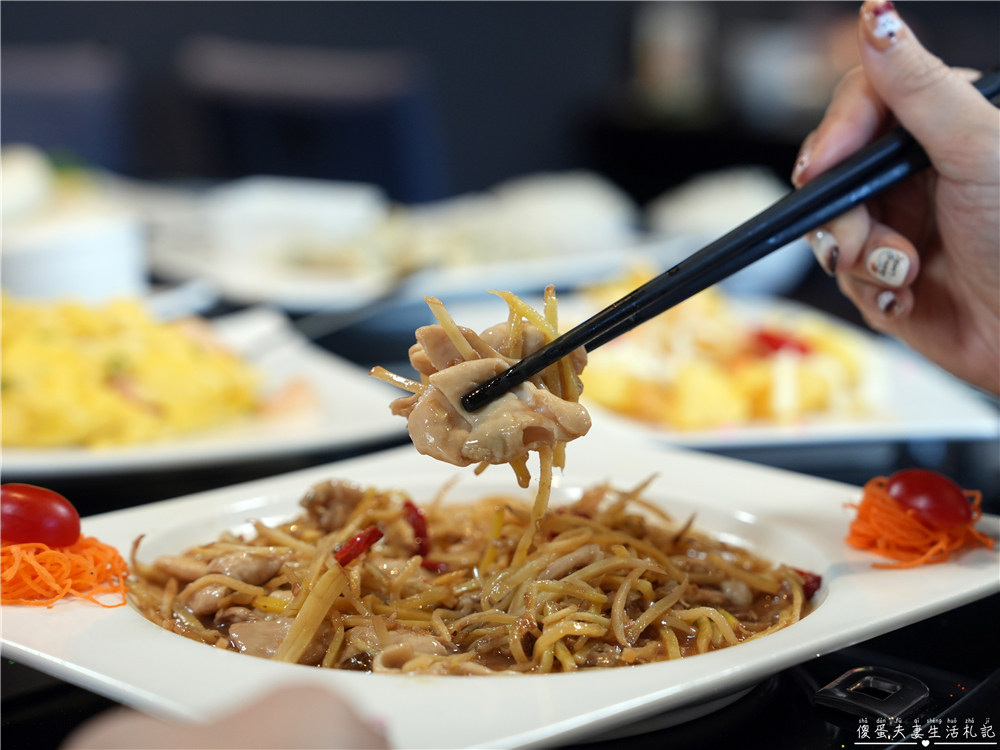 【苗栗竹南。美食】『東棧時光』超質感熱炒餐酒館！聚餐小酌首選！ @傻蛋夫妻生活札記