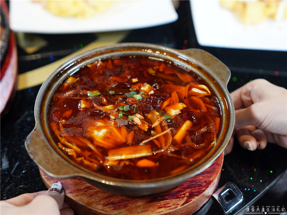 【苗栗竹南。美食】『東棧時光』超質感熱炒餐酒館！聚餐小酌首選！ @傻蛋夫妻生活札記