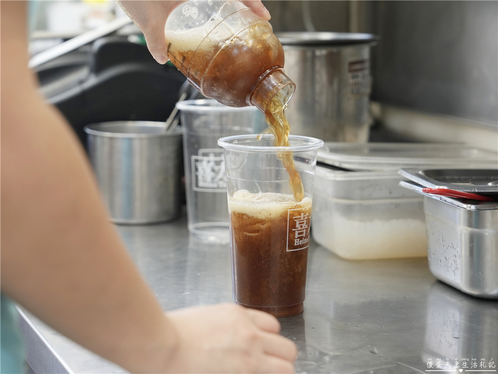 【苗栗竹南。美食】『喜力茶飲-苗栗竹南店』清爽豐富！在地人氣品牌手搖飲！ @傻蛋夫妻生活札記